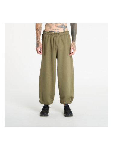 Потници Nike Solo Swoosh Men's Cuffed Fleece Pants Medium Olive/ Medium Olive/ White XL