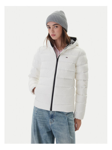 Tommy Jeans Пухено яке DW0DW21617 Бял Regular Fit