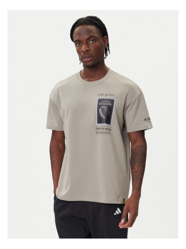 adidas Тишърт National Geographic KC2350 Бежов Loose Fit