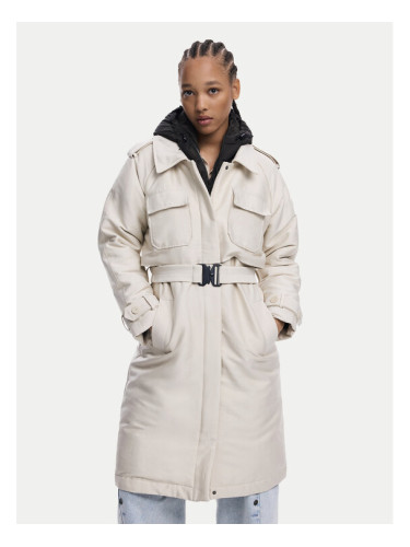 Desigual Преходно палто Empire 25WWEW58 Екрю Regular Fit