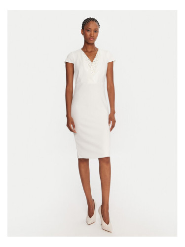 Rinascimento Коктейлна рокля CFC0125515003 Бял Slim Fit