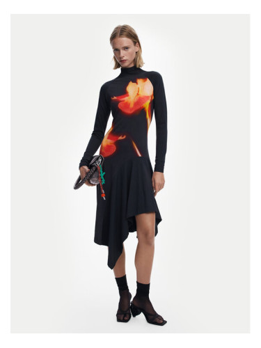 Desigual Ежедневна рокля Mila 25WWVK40 Черен Slim Fit