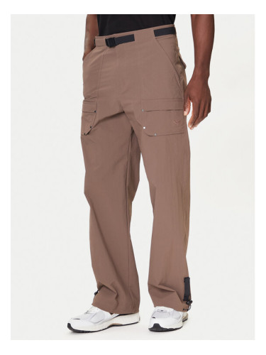adidas Текстилни панталони Premium Essentials Archive Utility JW1082 Кафяв Loose Fit