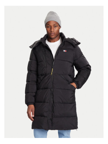 Tommy Jeans Зимно палто DM0DM22256 Черен Regular Fit