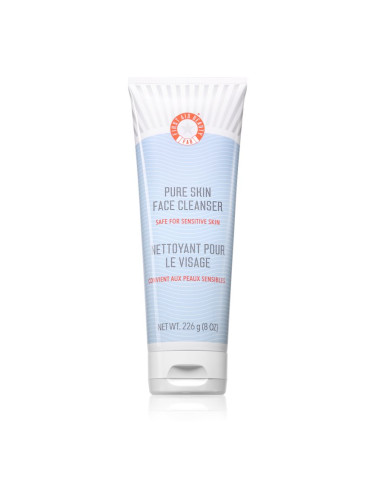 First Aid Beauty Pure Skin средство за почистване за лице 226 гр.