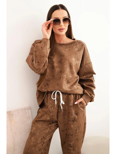 Kesi Włoski Women's oversized tracksuit set made of viscose with an elongated sweatshirt and a washed effect camel