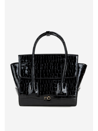 Малка чантичка тип кутия с релефен модел NOBO BAG5800-M20 черна