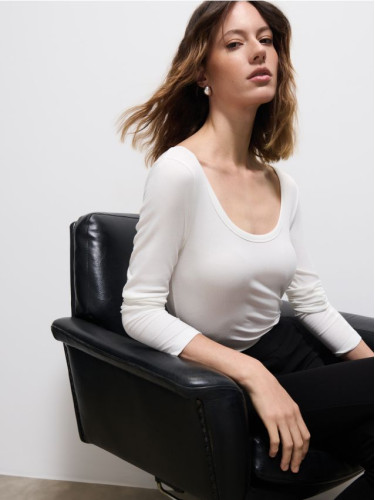 Mohito - Блуза с дълъг ръкав - кремaво