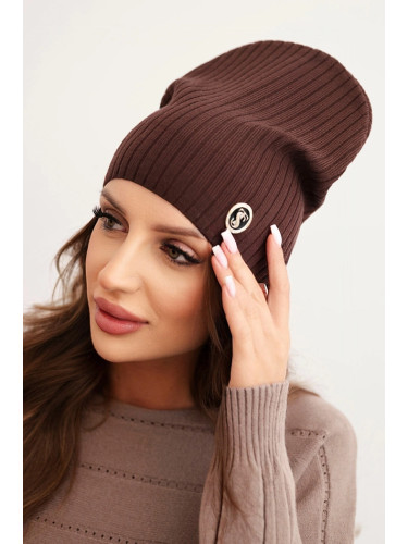 Kesi Women's ribbed cap with a decorative button made of wool and modal brown