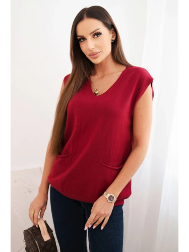 Kesi Włoski Women's sleeveless viscose sweater with pockets and a V-neck burgundy