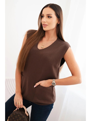 Kesi Włoski Women's sleeveless viscose sweater with pockets and V-neck brown