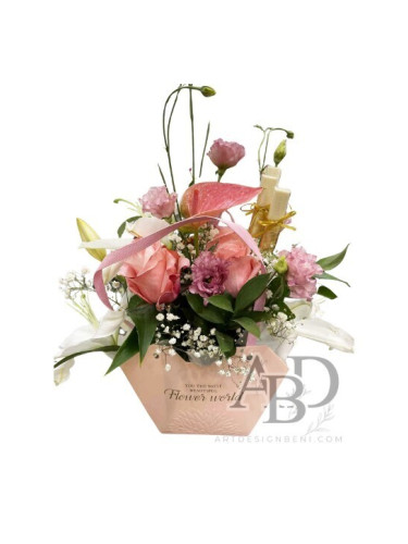 Кутия в розово с шоколадчета Merci