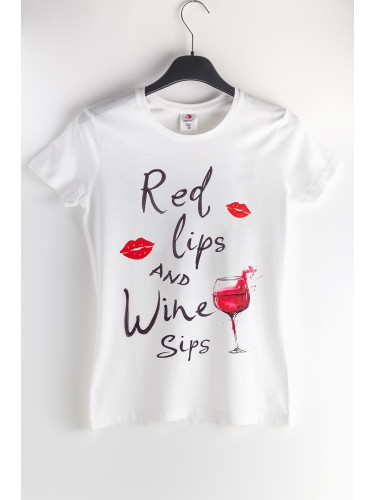 Тениска Red Lips & Wine Sips
