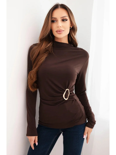 Kesi Włoski Women's viscose blouse with gathering and decorative buckle brown