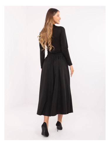 Черна макси пола