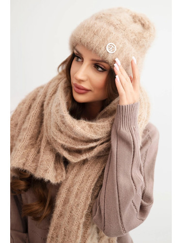 Kesi Women's set hat and scarf ribbed with decoration camel