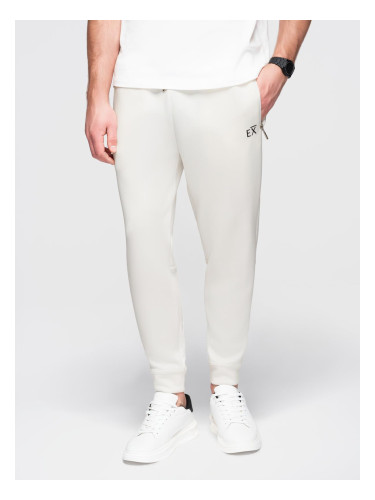 Мъжки спортни панталони Ombre Eximio - бели