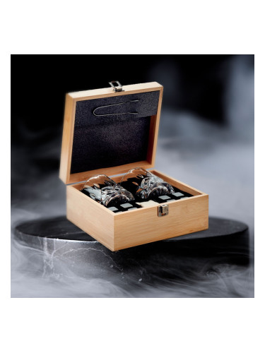 Луксозен сет за уиски в бамбукова кутия