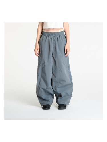 Панталони Jordan Flight Chicago Women's Parachute Pants Iron Grey/ Iron Grey L