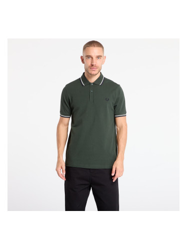 Тениска FRED PERRY Twin Tipped Fred Perry Shirt Court green/ Snow white/ Navy M