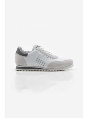 Бели мъжки маратонки с велурени акценти