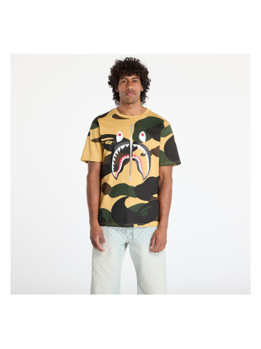Тениска A BATHING APE Giant 1St Camo Shark Tee UNISEX Yellow L