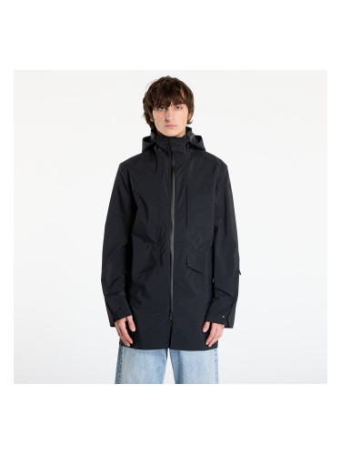 Яке Poutnik by Tilak Shield Coat Black L