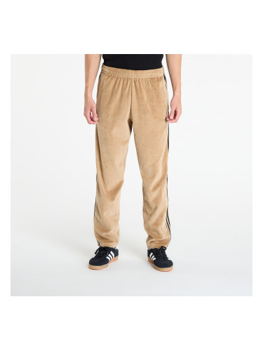 Потници adidas SST Adicolor Velour Track Pants Cardboard S