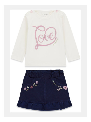 Бебешки комплект Love с дънкова пола Guess