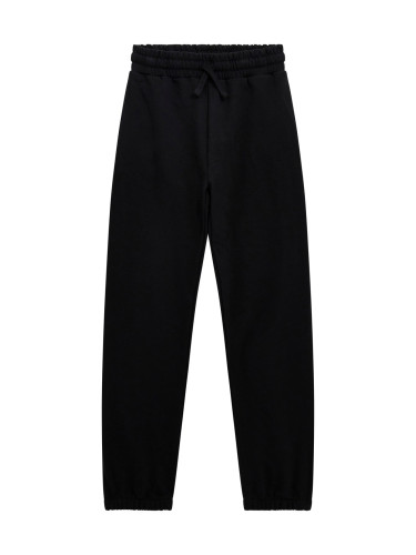 Детско спортно долнище в черен цвят с ластици Guess