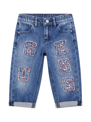 Бебешки дънки с бродиран надпис Guess