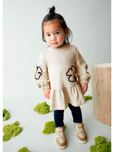 Бебешка рокля в бежов цвят с цветя Mayoral