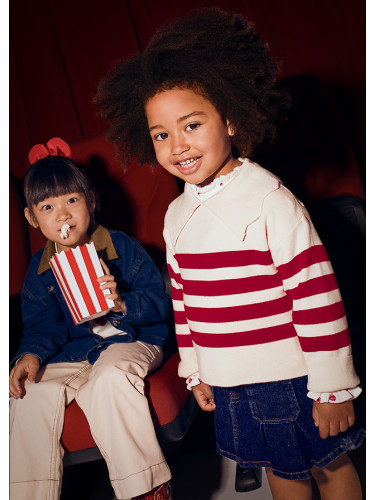 Детски пуловер в екрю с червени райета Mayarol