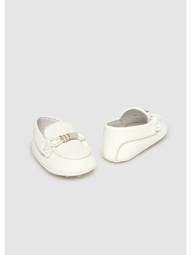 Бебешки еспадрили в цвят цвят екрю Mayoral