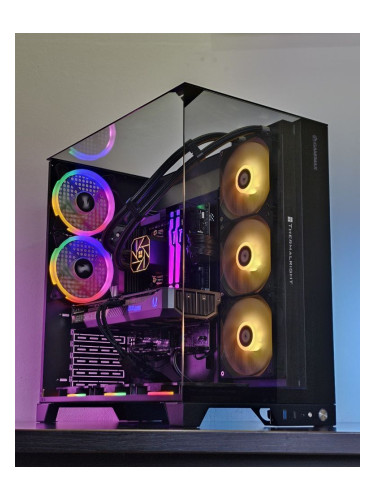 RTX 5070TI / Ryzen 7 9800X3D / 64GB DDR5 / 2TB NVMe - Геймърски компют