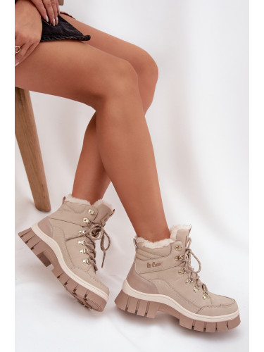 Дамски изолирани сакои Lee Cooper