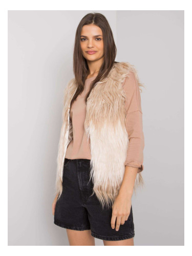 Бежов кожен елек