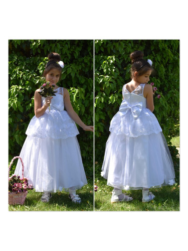 Официална детска дълга рокля Далия в бяло с дантела голяма панделка 