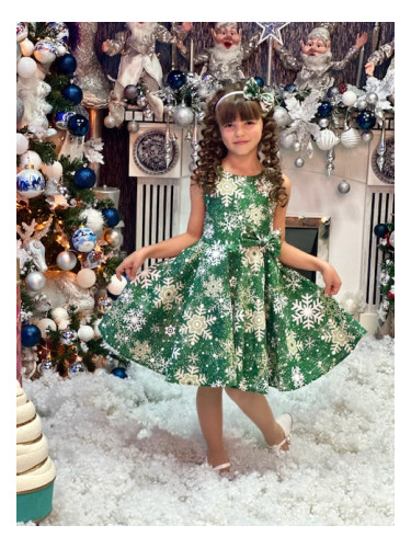 Комплект от 2 части-детска коледна рокля в зелено със снежинки клош в 