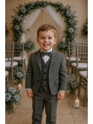 Официален костюм за момче от 5 части в сив графит -риза в бяло със сак