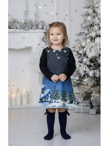 Коледна детска права рокля с дълъг ръкав в тъмносиньо зимна нощ с къщи
