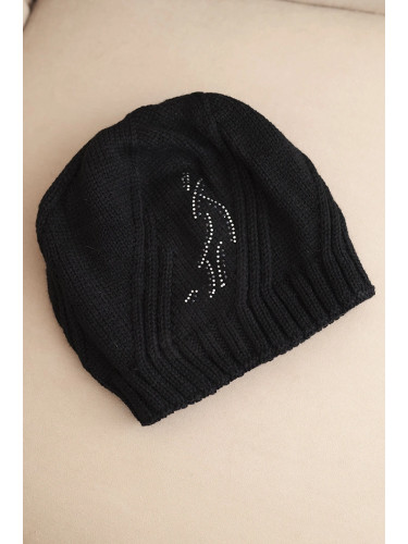 Kesi Women's winter hat with wool and embellishment with studs K480 black