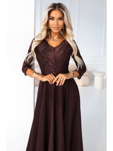 Елегантна дълга дантелена рокля с деколте - шоколадов цвят