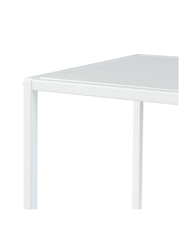 Библиотека Reisjärvi Бяла, мат []