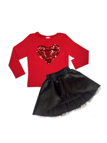 Комплект Дари от кожена пола в черно и блузка със сърце от пайети в че