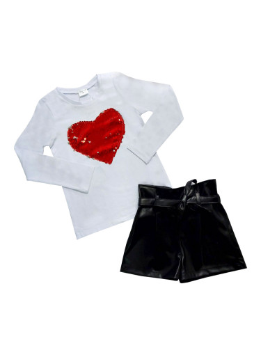 Комплект от детска блузка в бяло и кожени панталони в черно