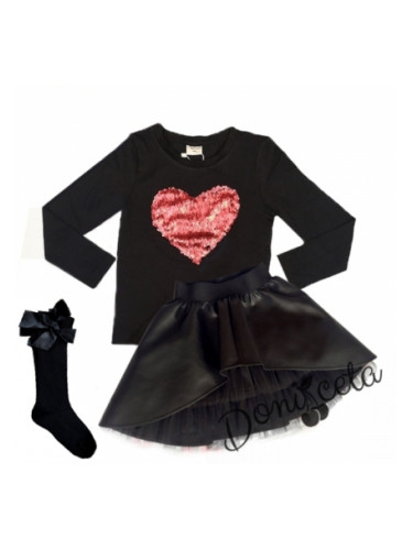 Комплект Дари от кожена пола, блузка със сърце от пайети в черно и чор