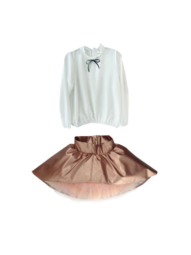 Комплект от риза в бяло на Contrast и кожена пола в златисто пепел от 