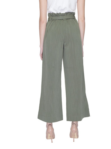 Само дамски панталони