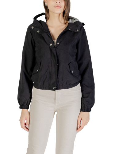 Дамско яке на Жаклин Де Йонг